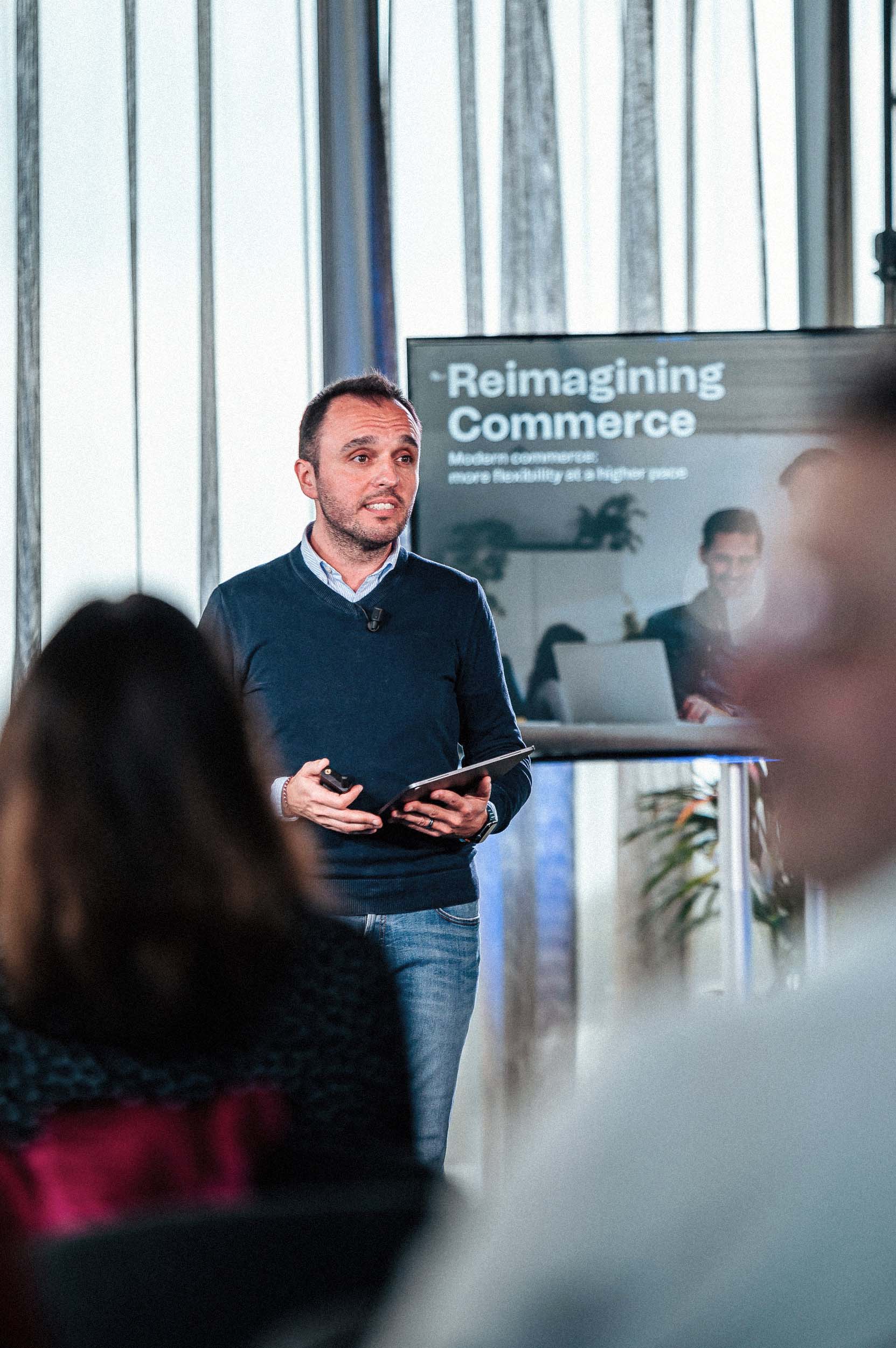 John De Wever presenting