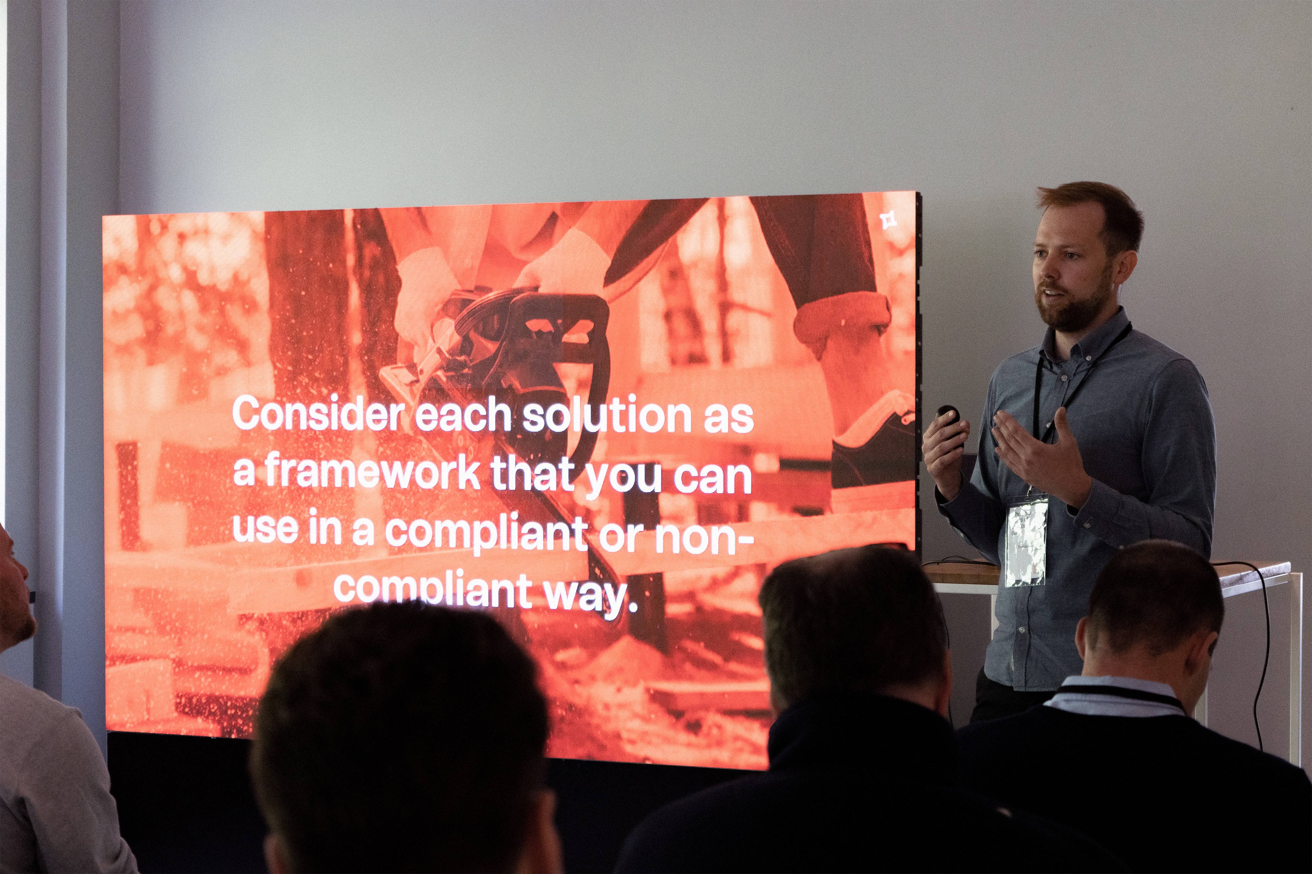 Thomas Danniau presenting